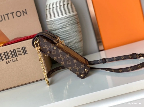 VERTICAL VUITTON TRUNK POCHETTE LOUIS 0711